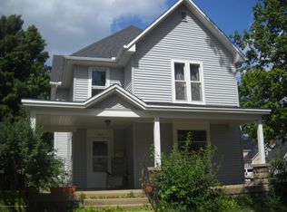 304 W Lawrence Ave, Charlotte, MI 48813