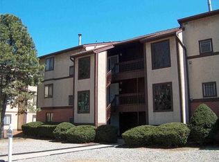 30 Green Valley Ct, Secaucus, NJ 07094