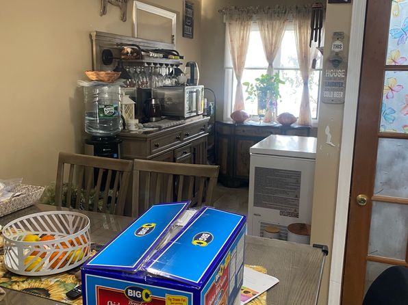 (undisclosed Address)