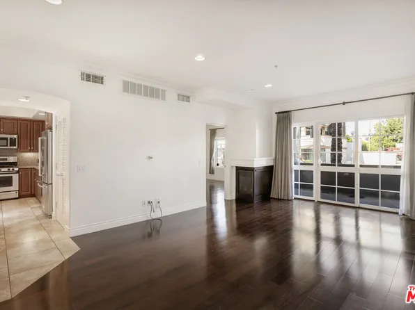 851 N San Vicente Blvd APT 102, West Hollywood, CA 90069