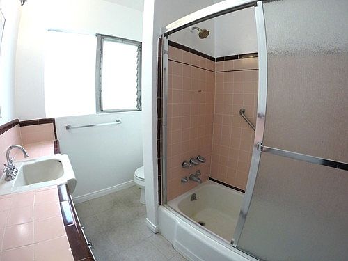 3rd image of 325 Idaho Ave APT 4