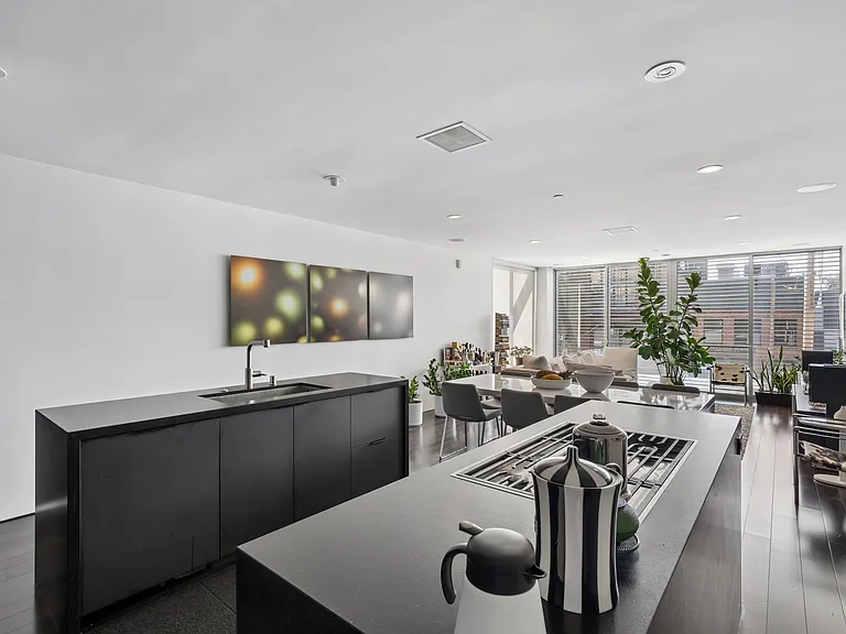 1234 Howard St #2A — Photo 10