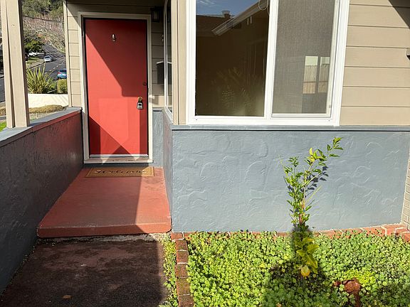 Welcome to 38 Elizabeth Way!