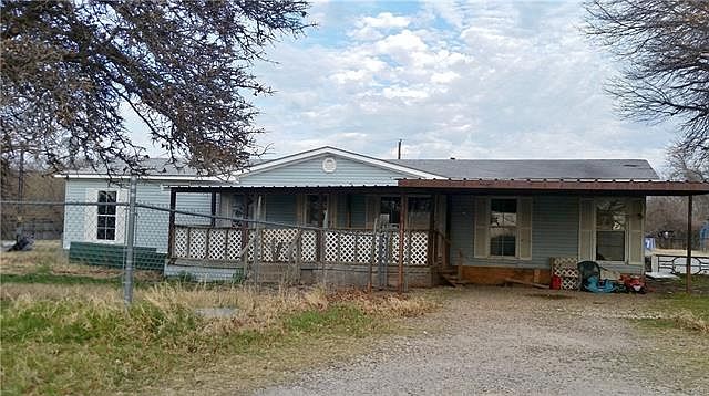 1st image of 604 Newsom Rd