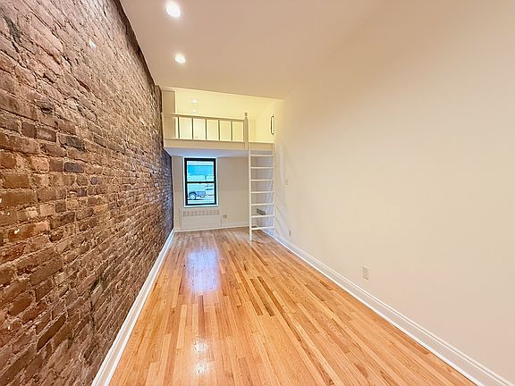 5th image of 316 E 34th St APT 1A