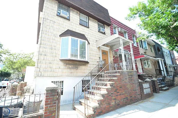 Rented by Metropolitan Property Group | media 8