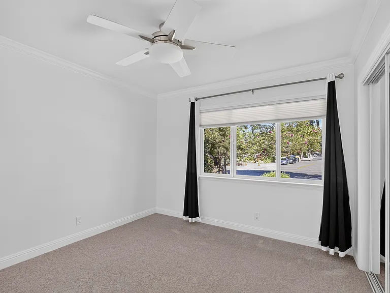 879 S Knickerbocker Dr — Photo 20