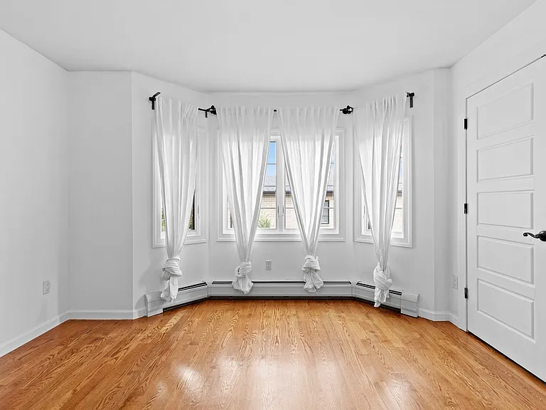 40 E Oakdene Ave #B — Photo 31