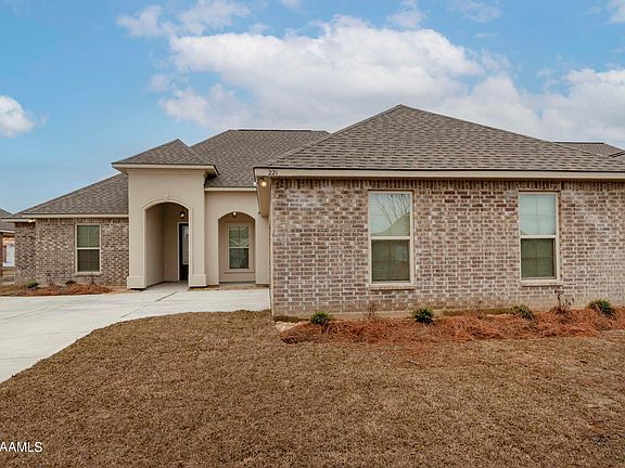 4th image of 221 Finnegan Way