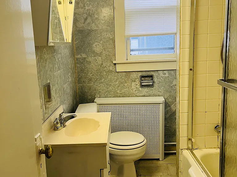 25 Kent St #2 — Photo 13