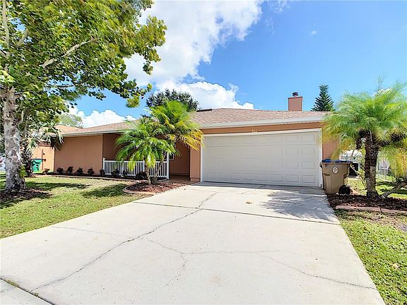 2nd image of 662 Deauville Ct