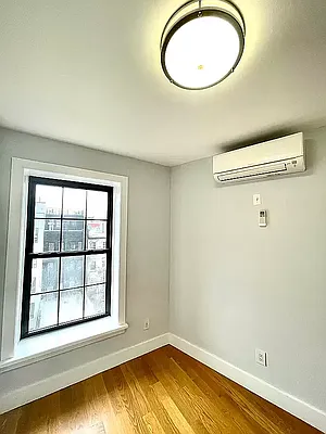 Rented by Pear NYC LLC | media 19