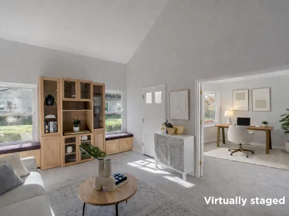 1023 Lark Ln, Foster City, CA 94404