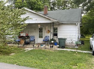 205 Church St, Portland, TN 37148
