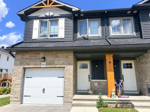 41 Staples Blvd, Smiths Falls, ON K7A 0B6