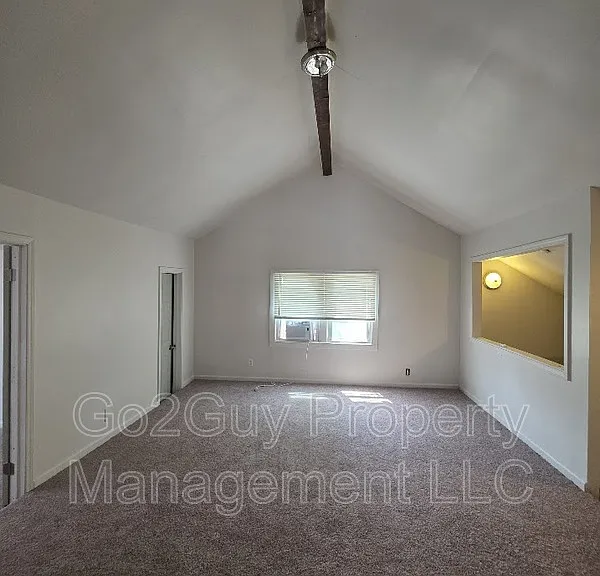 5276 Maryland St — Photo 13