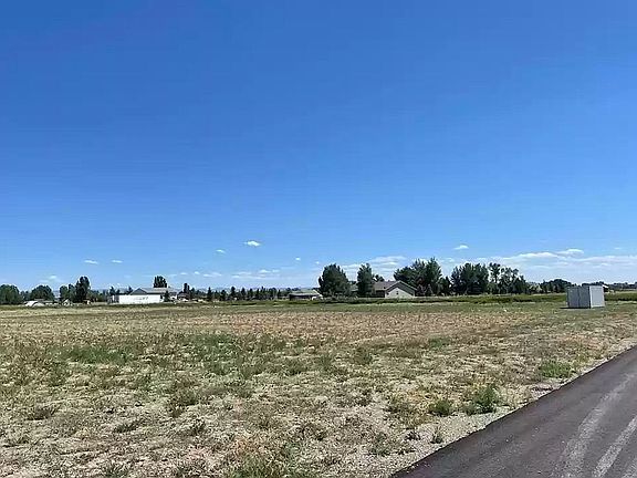 4th image of N 1800 E Lot 27
