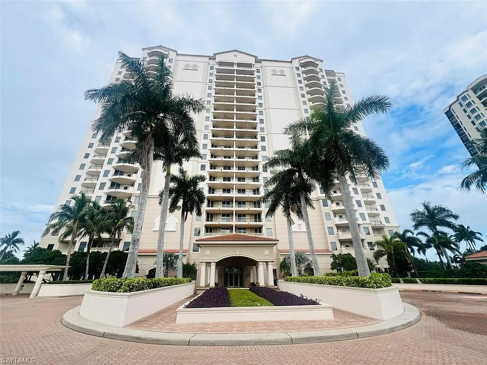 23850 Via Italia Cir #605