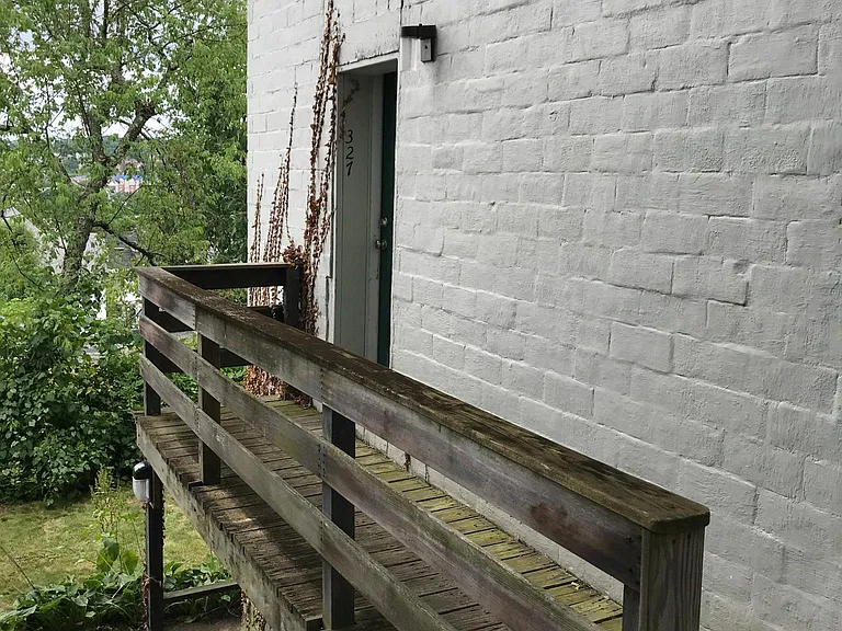 327 Maple Ave #327 — Photo 14