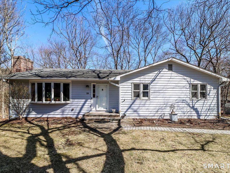 1st image of 38 Aspetuck Pines Drive