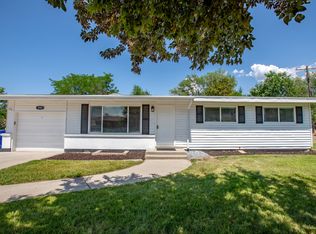 9949 S Sego Lily Dr, Sandy, UT 84094