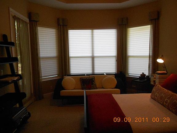 2nd image of 86169 Eastport Dr