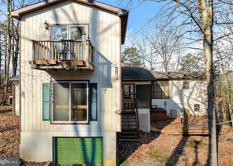 1st image of 385 Haines Dr
