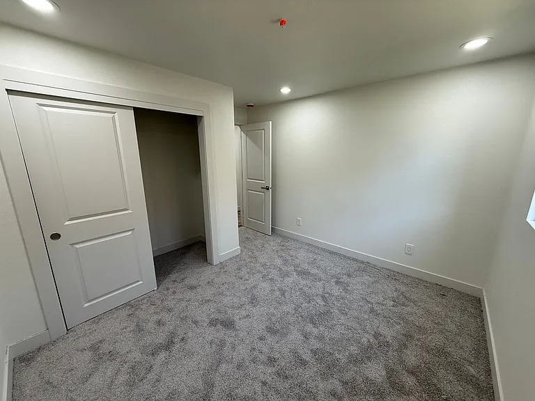 1565 Carlin St — Photo 36
