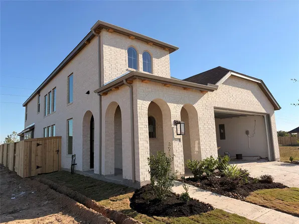10455 Louvre Ln, Manvel, TX 77578