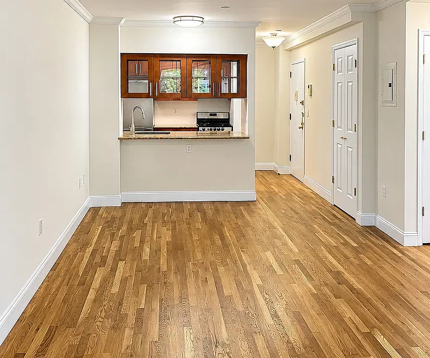 29 Cooper St #3C