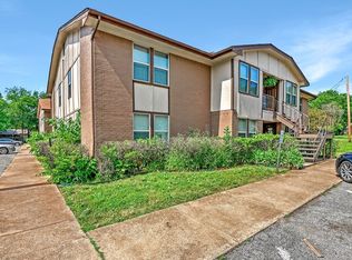 206 N Eubanks St APT 7, Tom Bean, TX 75491