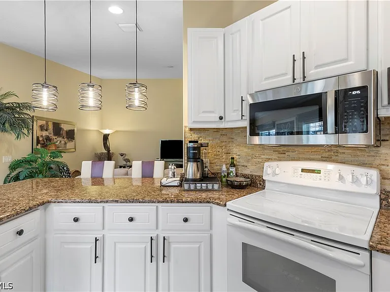 15382 Queen Angel Way — Photo 11