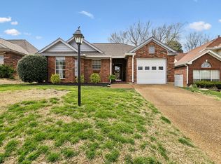 2909 Chapelwood Dr, Hermitage, TN 37076