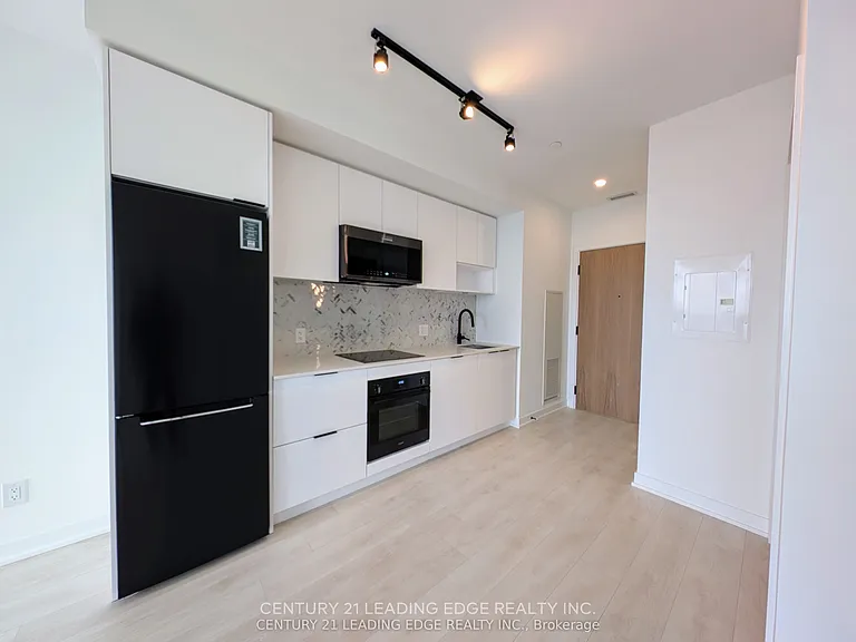 5 Defries St #3109 — Photo 3