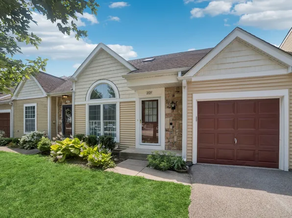 2125 Teton Pkwy, Algonquin, IL 60102