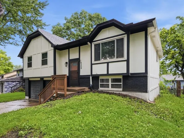 16308 W 125th Ter, Olathe, KS 66062