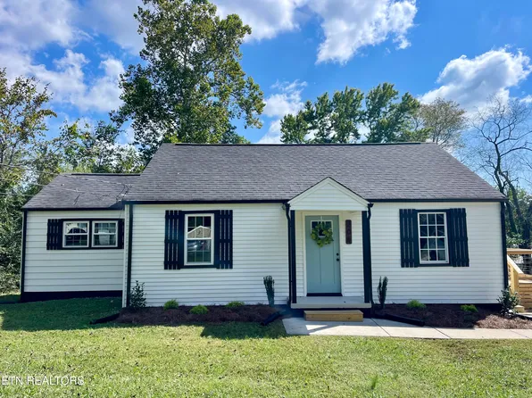 206 N Laurel Cir, Knoxville, TN 37912