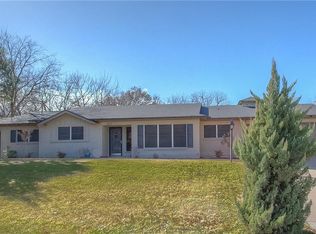 1812 Ridgmar Blvd, Fort Worth, TX 76116