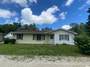 1611 Reese Ct, Pekin, IL 61554