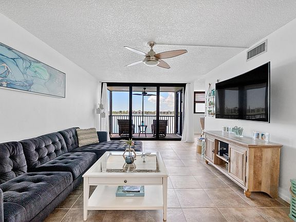 2nd image of 106 Lake Emerald Drive #308