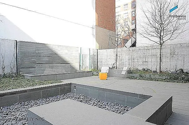 Rented by AZ REALTY NYC LLC | media 15