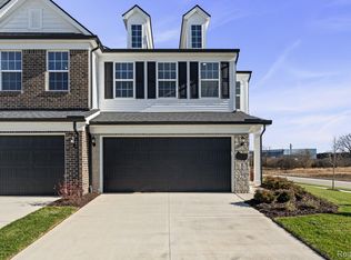 5597 Corgi Dr, Ann Arbor, MI 48108