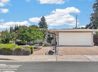 3492 Murdoch Ct, Palo Alto, CA 94306