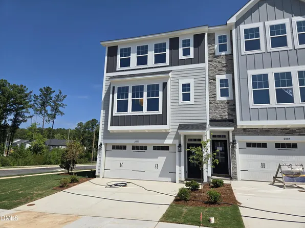 2005 Lambert Rd #56, Cary, NC 27519