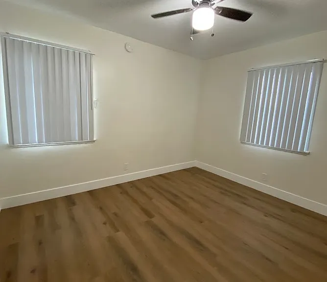 3045 Clyde Ave #7 — Photo 4