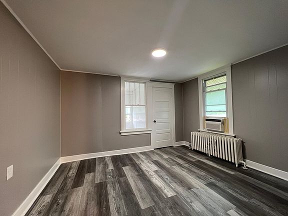 5th image of 4-3006 William Penn Hwy #4