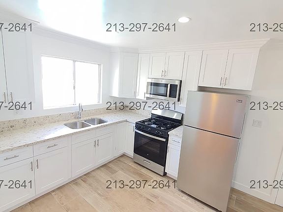 2nd image of 14355 Burbank Blvd APT 20