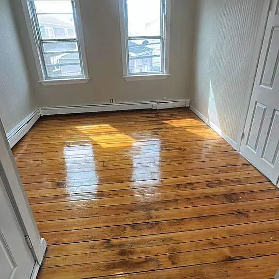 25 Prospect Hill Ave #2L — Photo 4