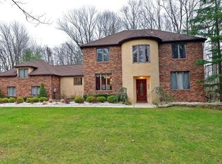 10 Cypress Neck Rd, Lincroft, NJ 07738