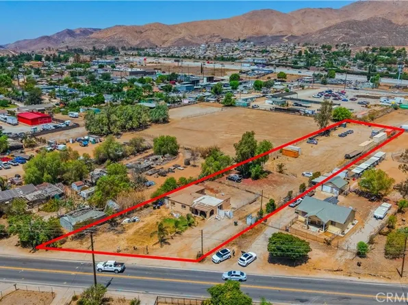 7081 Valley Way, Riverside, CA 92509